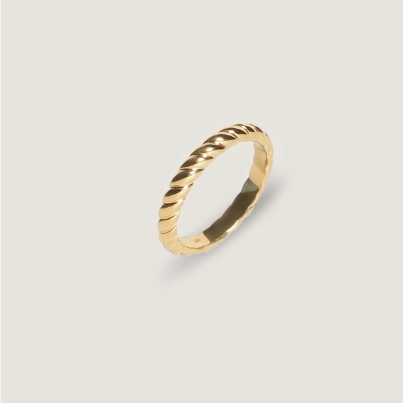 Kinn Claudine Twist Ring 14K Solid Gold Size 6 - Picture 1 of 10